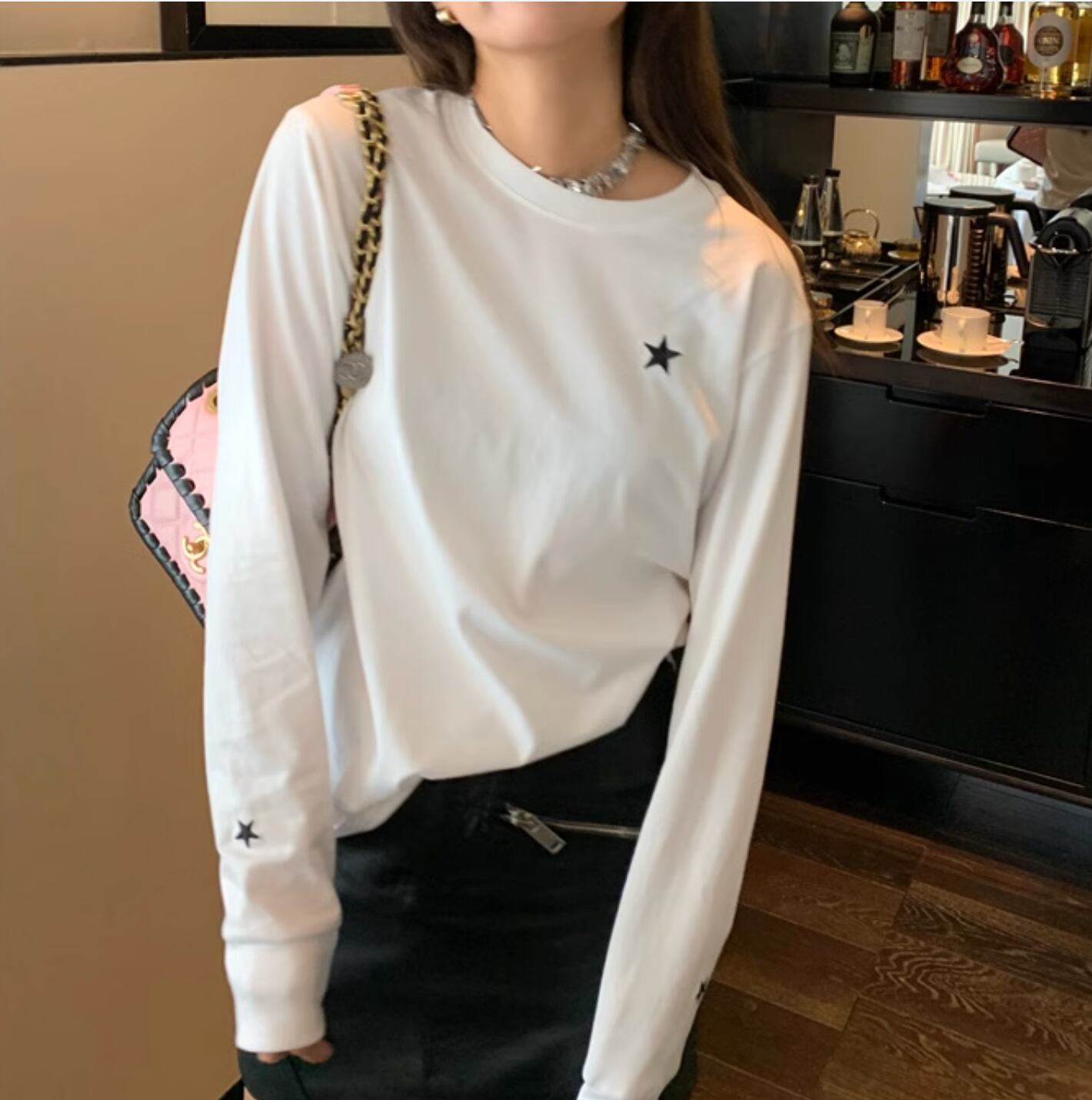 White T-shirt Sweatshirt Loose Round Neck Top