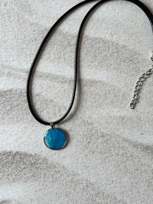 by UPCYCLE ARTIST 3-sun 海洋プラスチック・ネックレス【海】 SUN-11