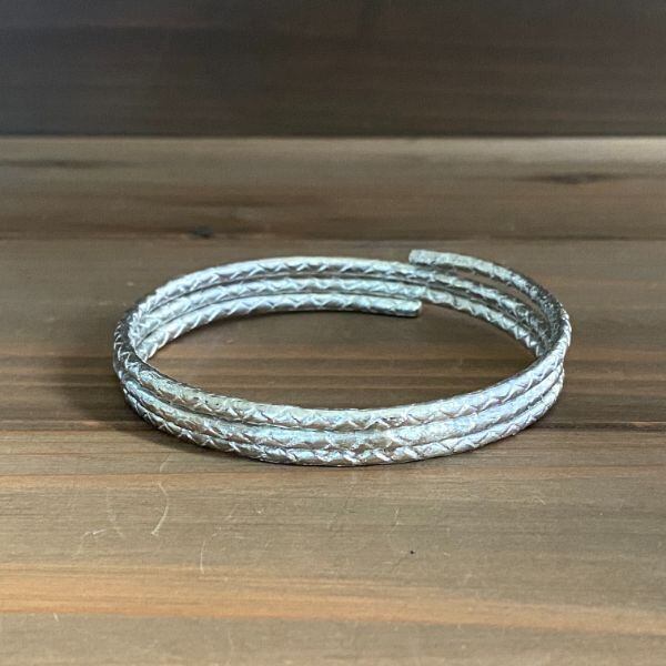 錫PYTHON　BANGLE