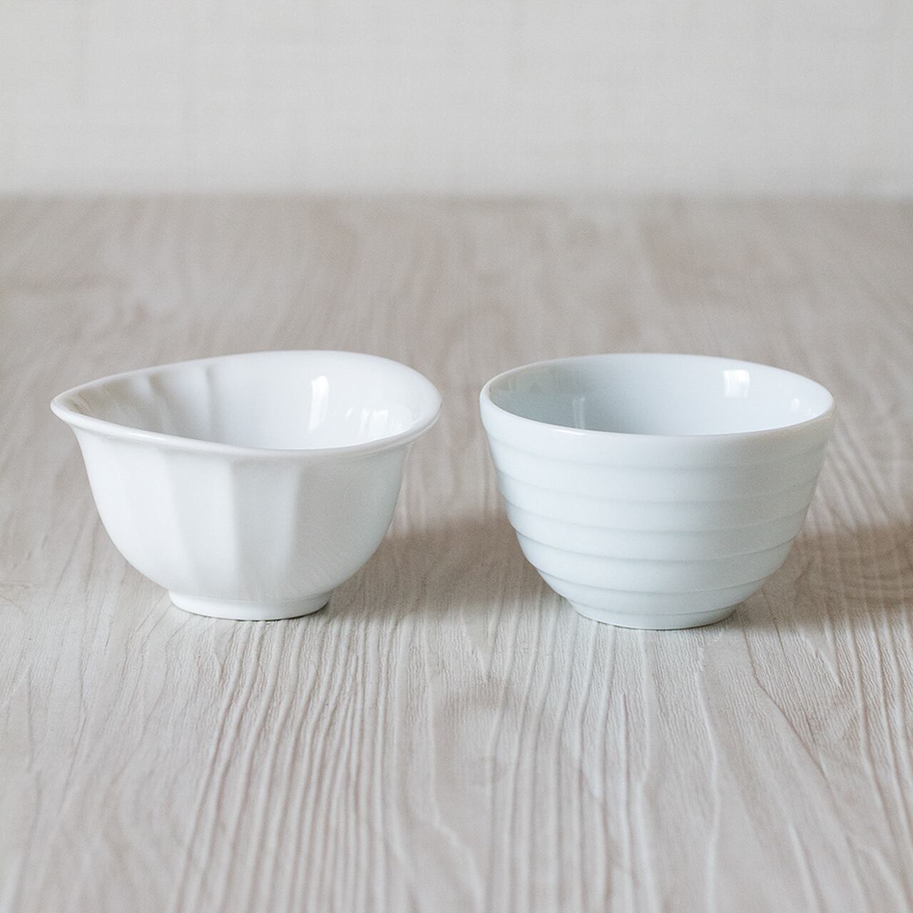 70302【鼎茶】ティ 煎茶碗 白磁