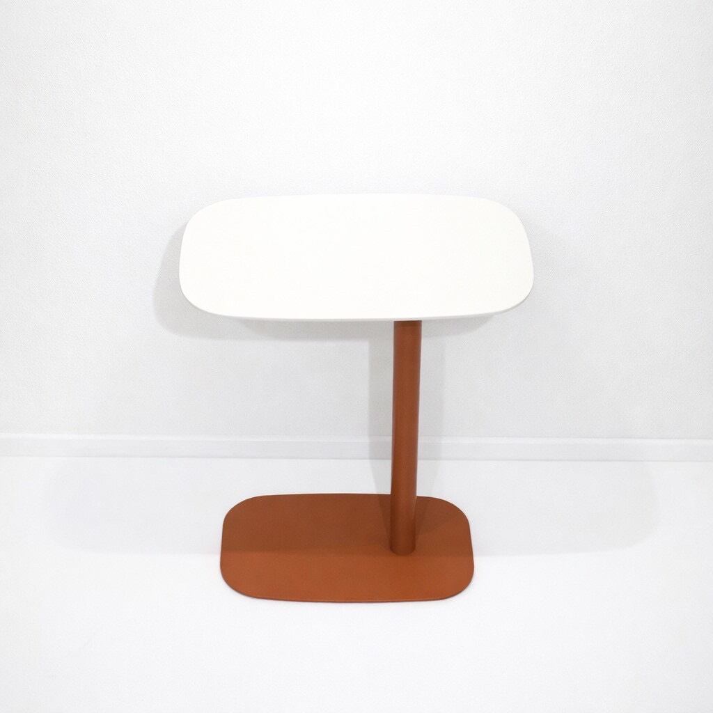 Anonymous Side Table / プロ仕上げ 美品 サイドテーブル ホワイト