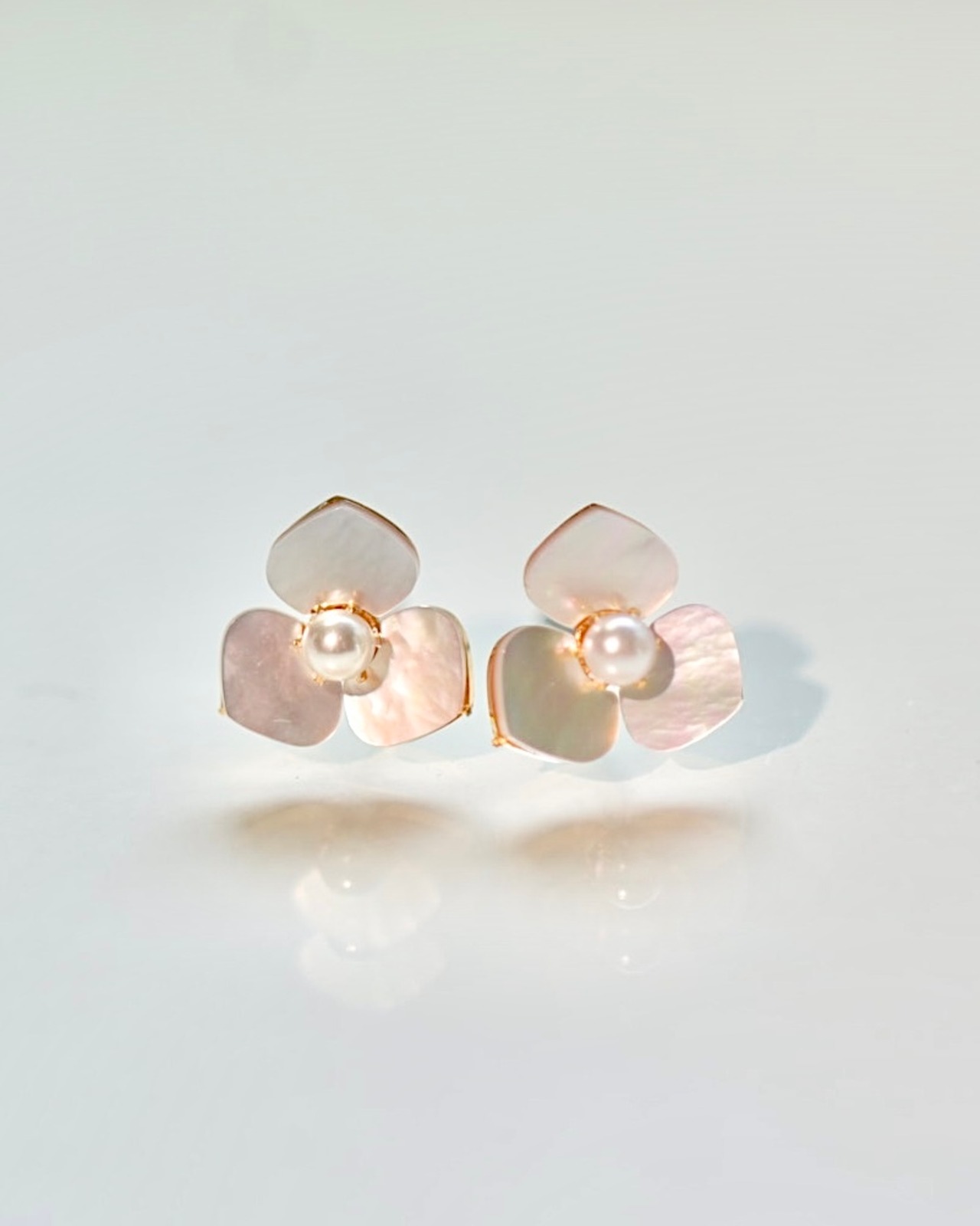 shell flower pierce