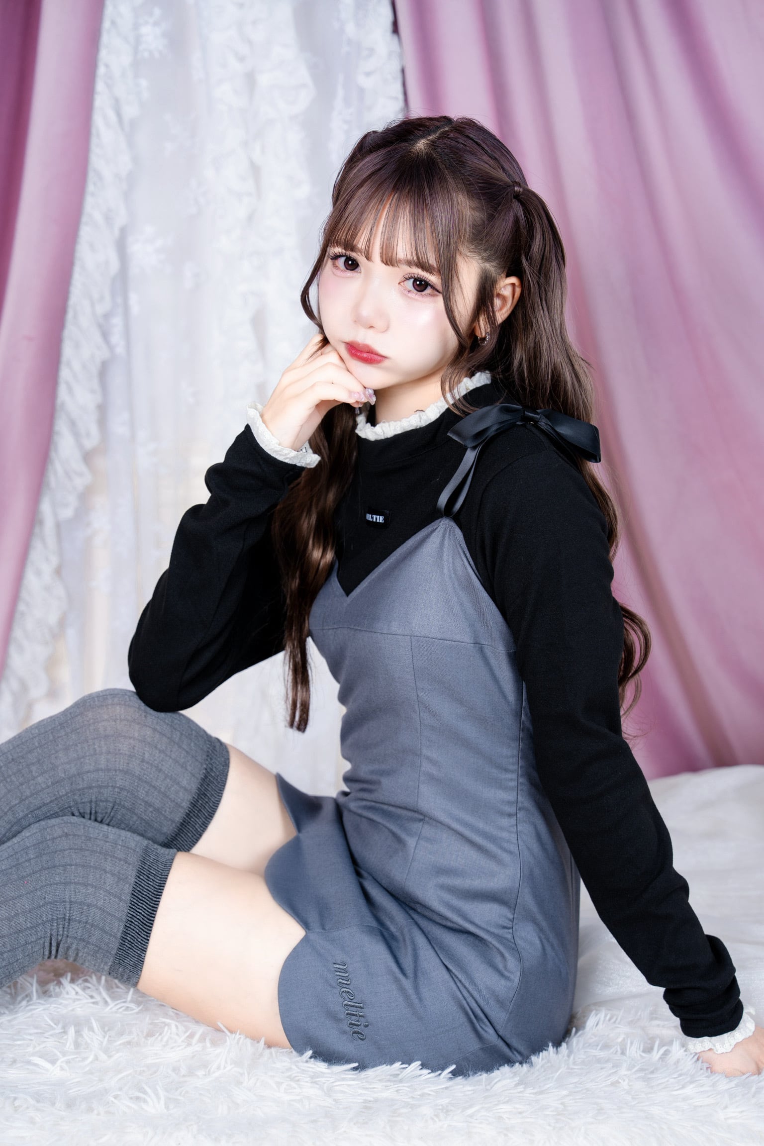 Charming Ribbon Scallop Dress