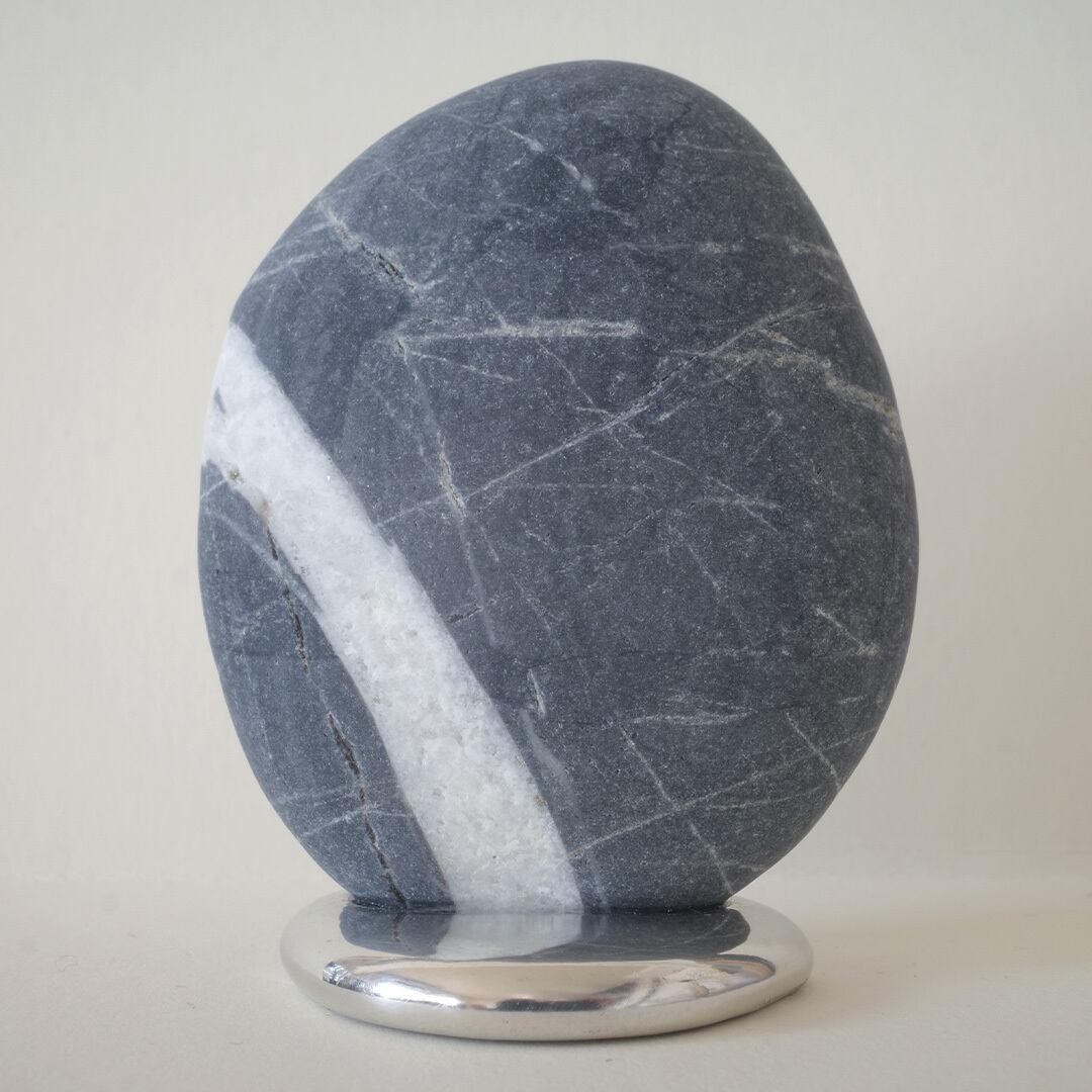 希少ブルーラダー入り✨ガウリシャンカール産スモーキークォーツ 如意