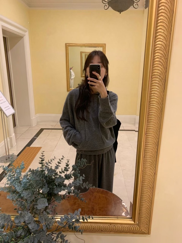 (予約) fl lanel / Cashmere wholegarment hood knit 3color