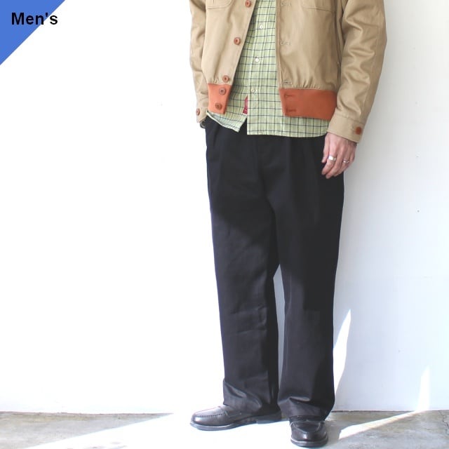 【ラスト1点】Upscape Audience 11ozカツラギボックスタックトラウザー (Black)