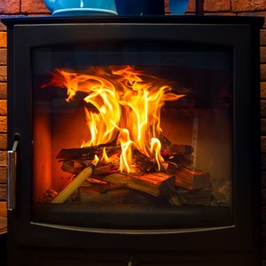 ［大量注文：320kg］広葉樹のコロ薪（30cm以下：大割り・中割り）※含水率20％以下