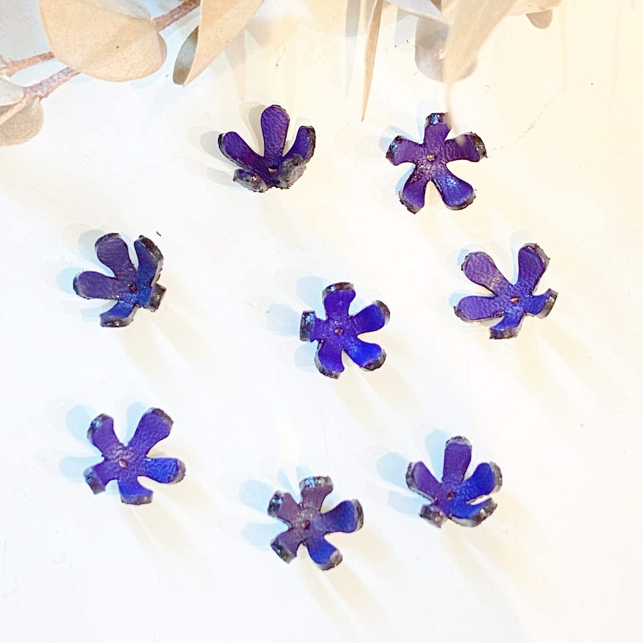 【アウトレット3D立体レザーフラワー】スターフラワー (ピン無しタイプ)8個入(パープル） - 3