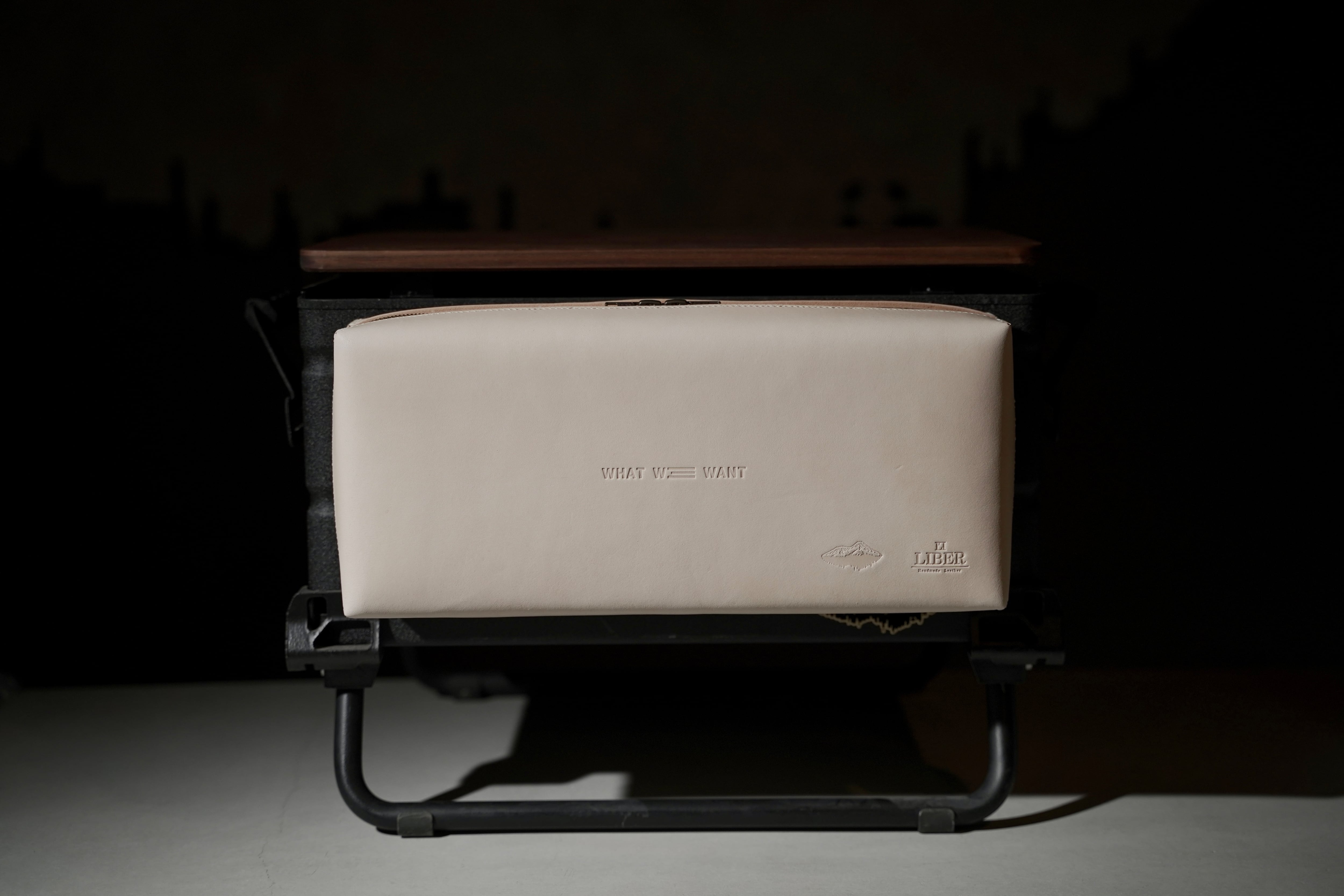 LIBER×WHAT WE WANT _ Buddy Bag SC WWW - Natural L | Geek Field