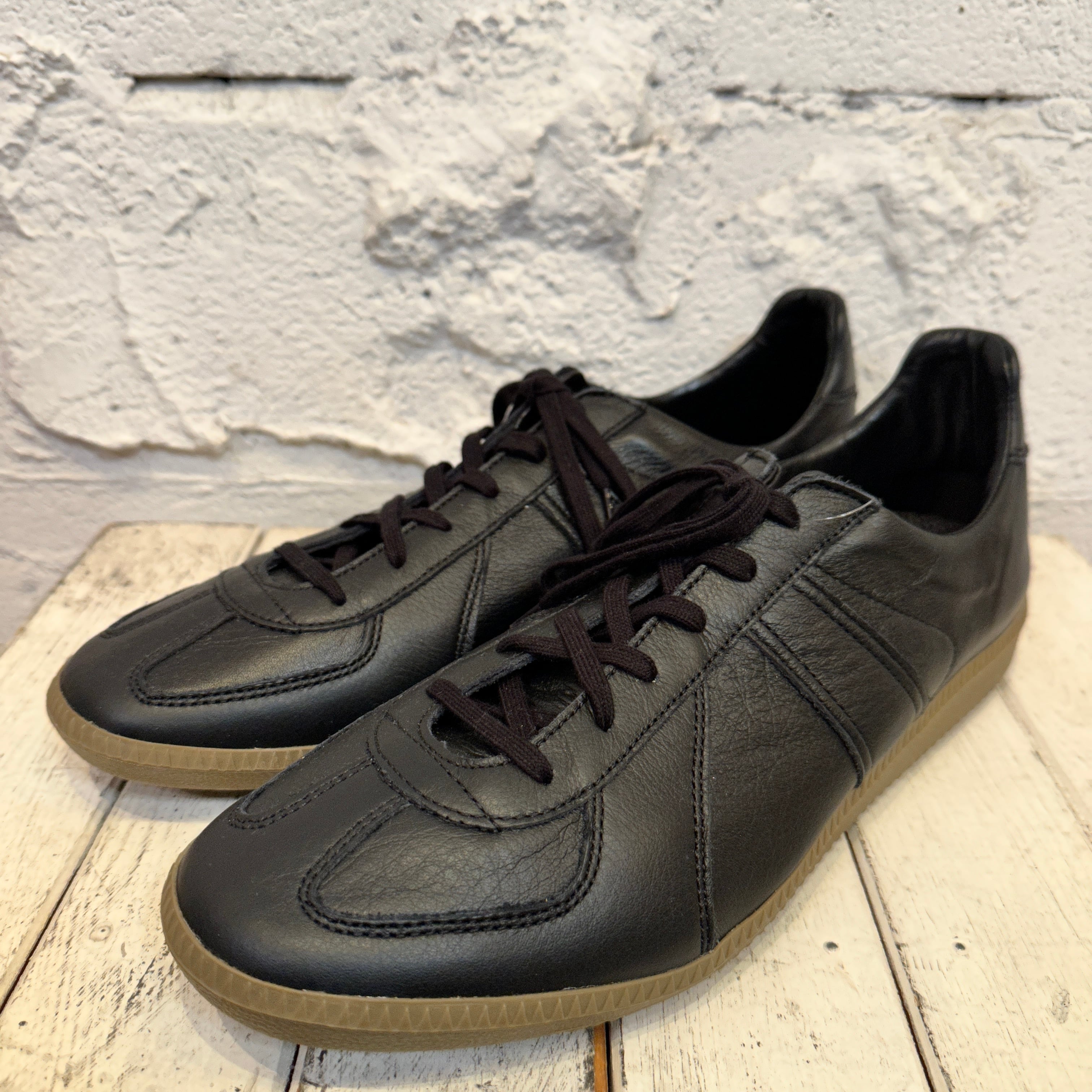 ジャーマントレーナーオールレザーBLACK | GLOVEEEK