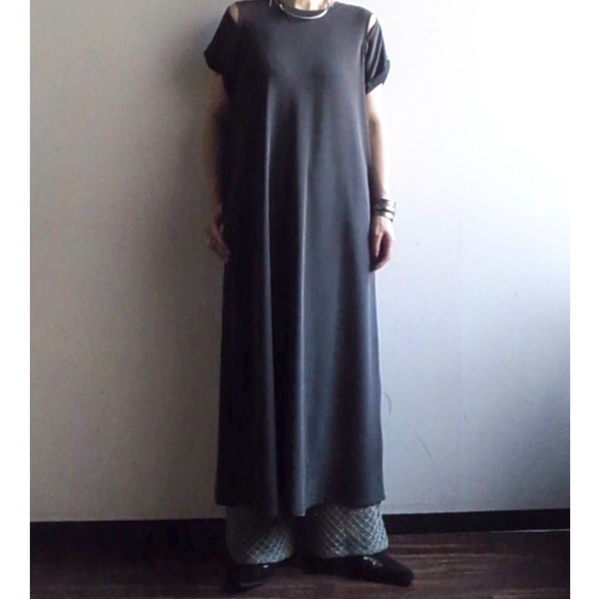 YENN/EYELET T-DRESS | Rbycocoryne