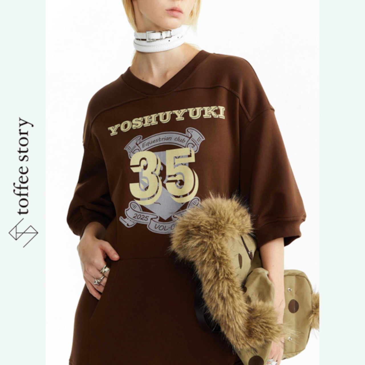 重ね影に滲む“35”の記号スウェットワンピース《B0066》