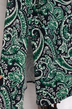 Paisley pattern side slit skirt