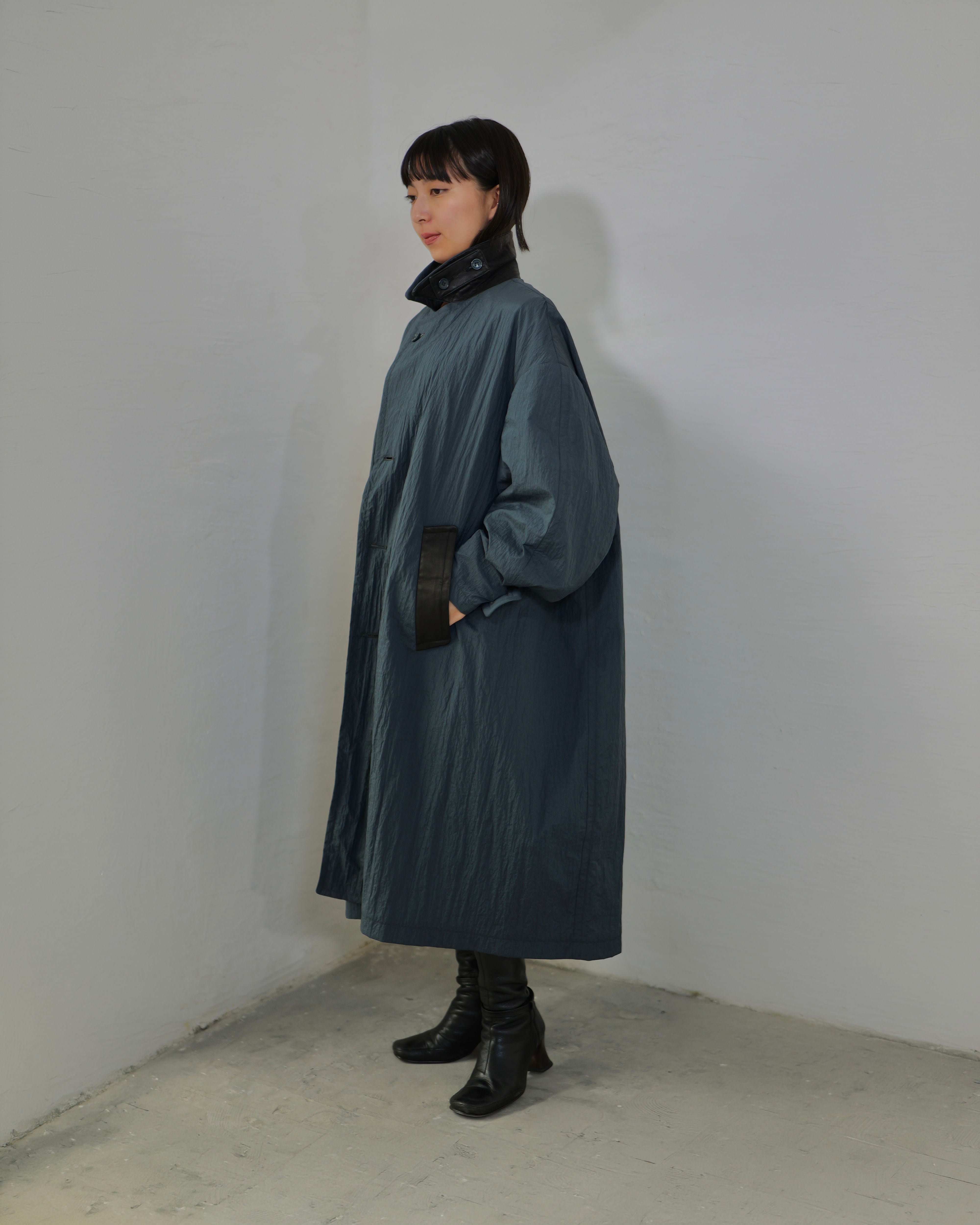 i'm here - Shrink Nylon Grandpa Coat ：Navy｜シュリンク凹凸