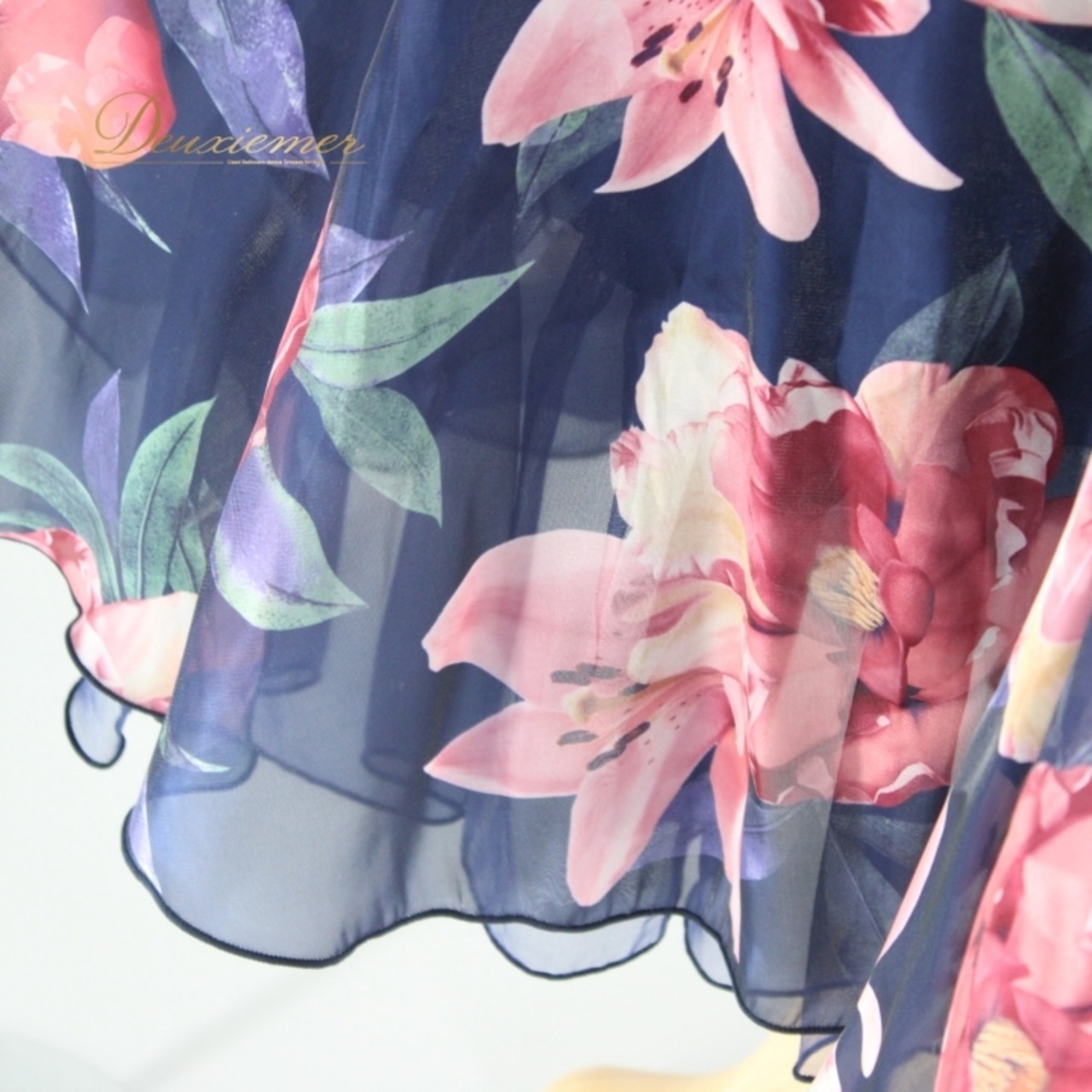 社交ダンス 衣装 スタンダード スカート レッスンウェア papiral コーラル ブルー系 ネイビー系 青 紺 ピンク系 花柄 練習着 かわいい フレアスカート 可愛いデザイン 花モチーフ 練習用スカート ダンスウェア 薄手素材 ふんわり トレーニングスカート スポーツウェア レディース スカーフィット ボトムス 華やか おしゃれ エレガント コーディネート多様 花柄スカート 彩り豊か