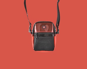 Bum bag / KEVIN BRADLEY COMPACT SHOULDERBAG / BLACK & RED