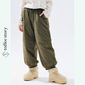 ドット×丸みシルエットのアート系クロップドパンツ 《i0824》