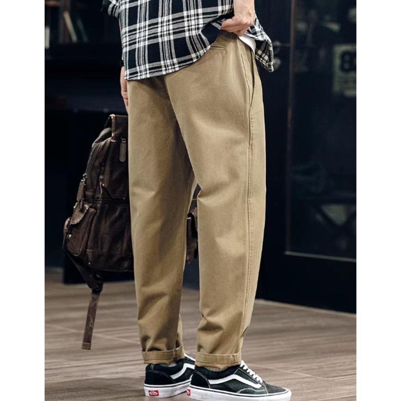 Material No-Tuck Straight Pants ◇H0351