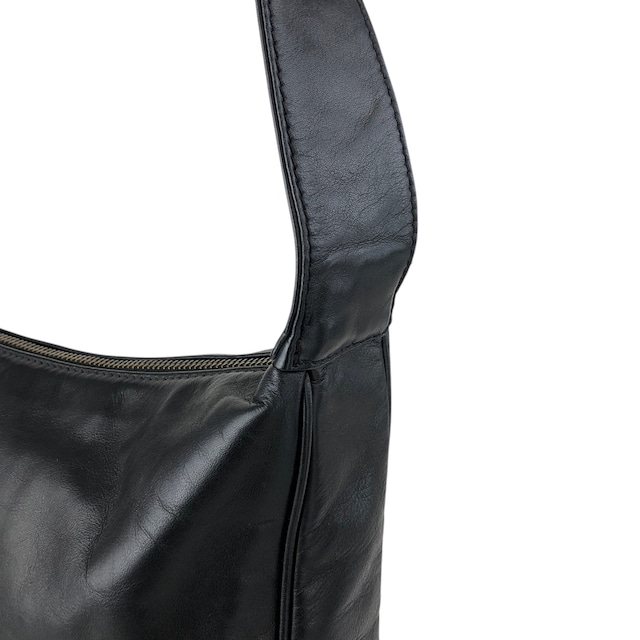 CELINE セリーヌ ショルダーバッグ ブラック ロゴサークル レザー vintage ヴィンテージ オールド mkxe53
