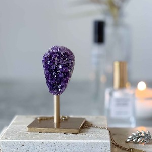 アメジスト スタンド付き 1419（ゴールド）【送料無料】｜Amethyst on Iron Stand – Uruguay