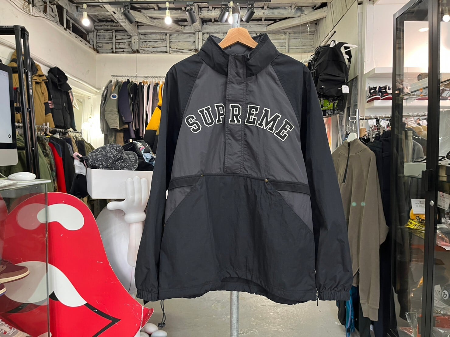 Supreme Court Half Zip Pullover Black