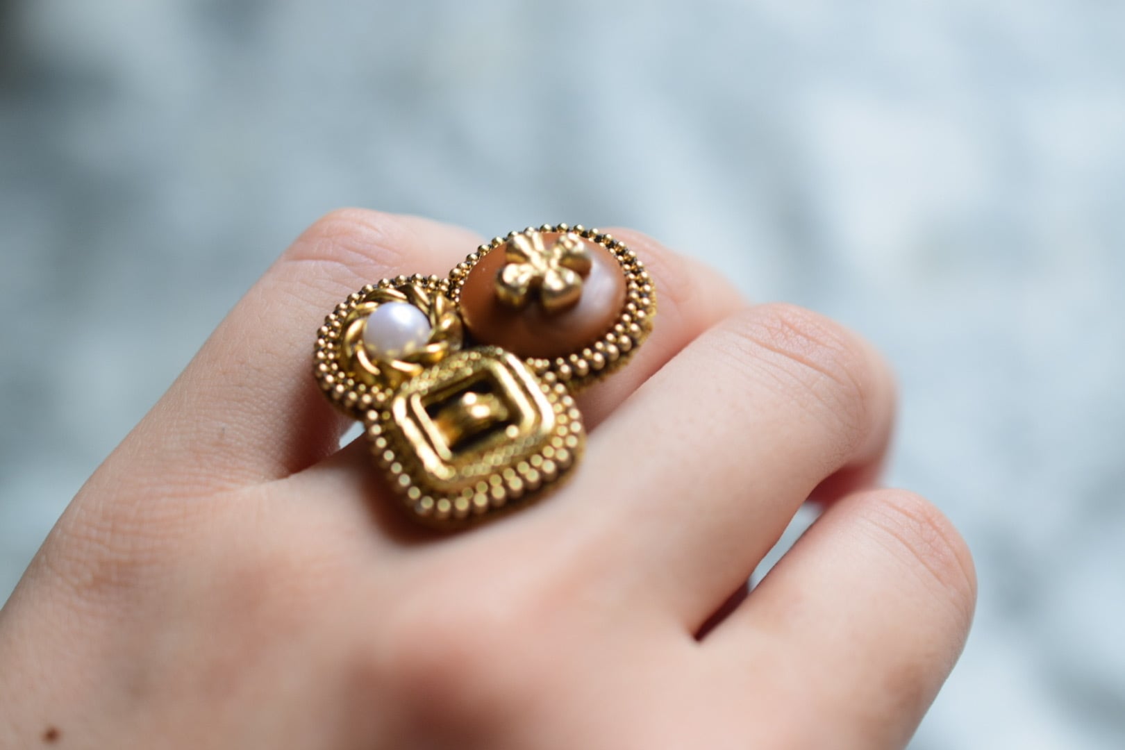 アンティーク絵画の額縁ring | Oki