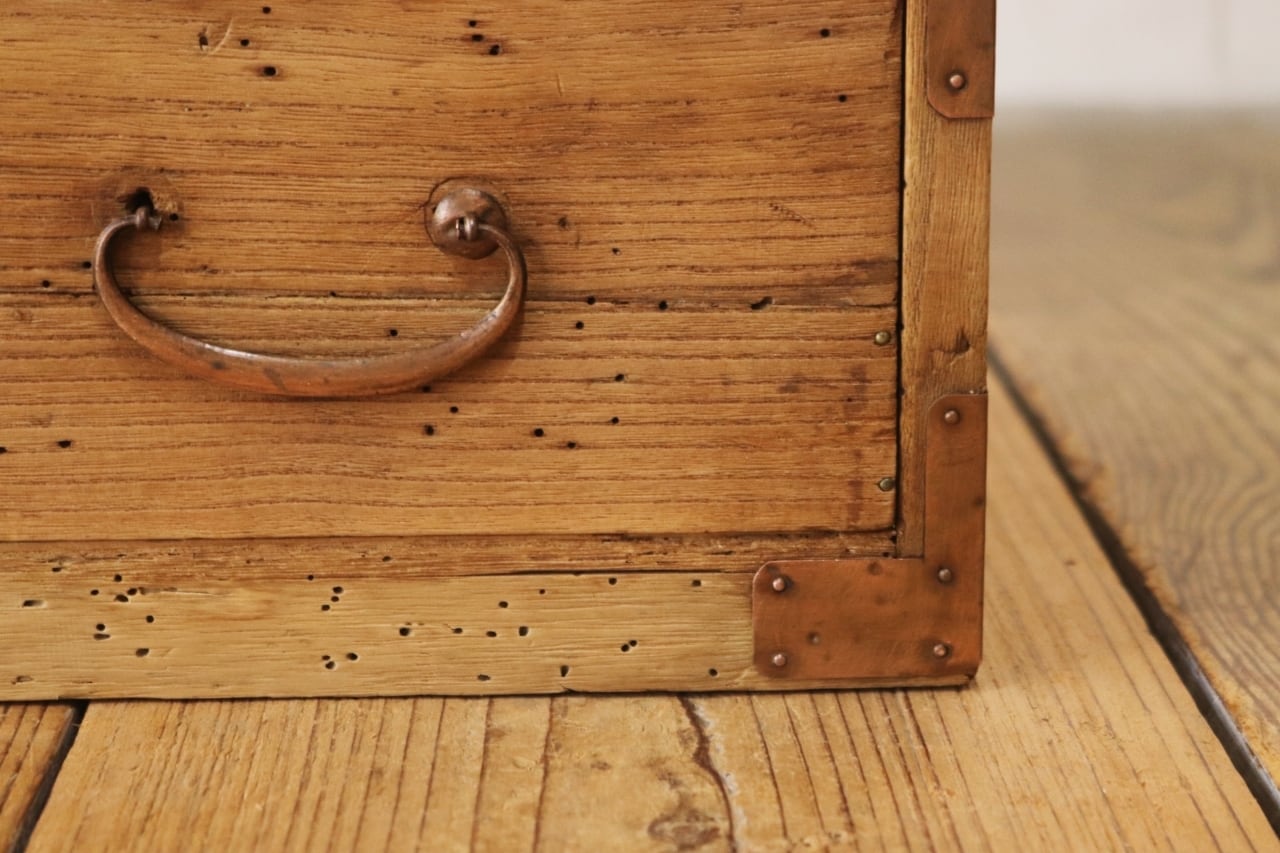 レトロ 時代箪笥 小振り 桐たんす タンス 収納 引き出し 抽斗 6杯 古