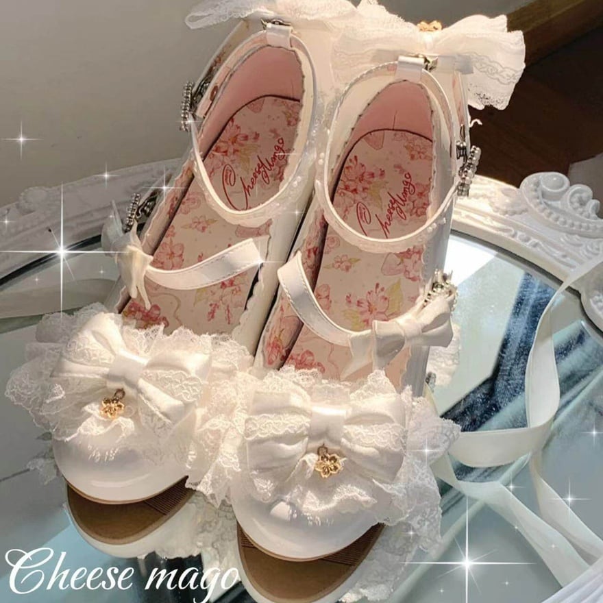 量産型ロリータ 靴 花チャームと大リボンの姫系パンプス