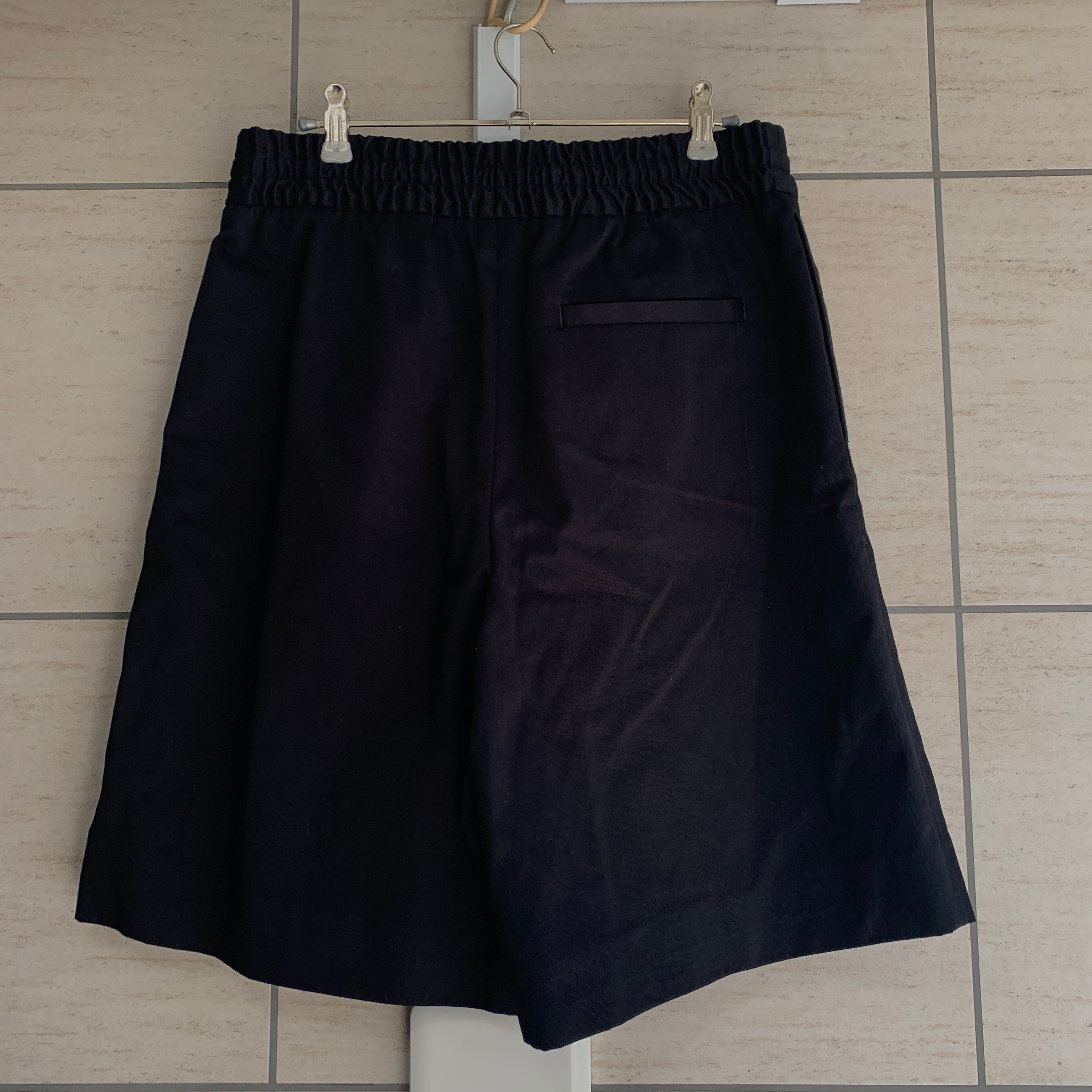 ACNE STUDIOS アクネストゥディオズ SHORTS WITH SLIP POCKETS ...