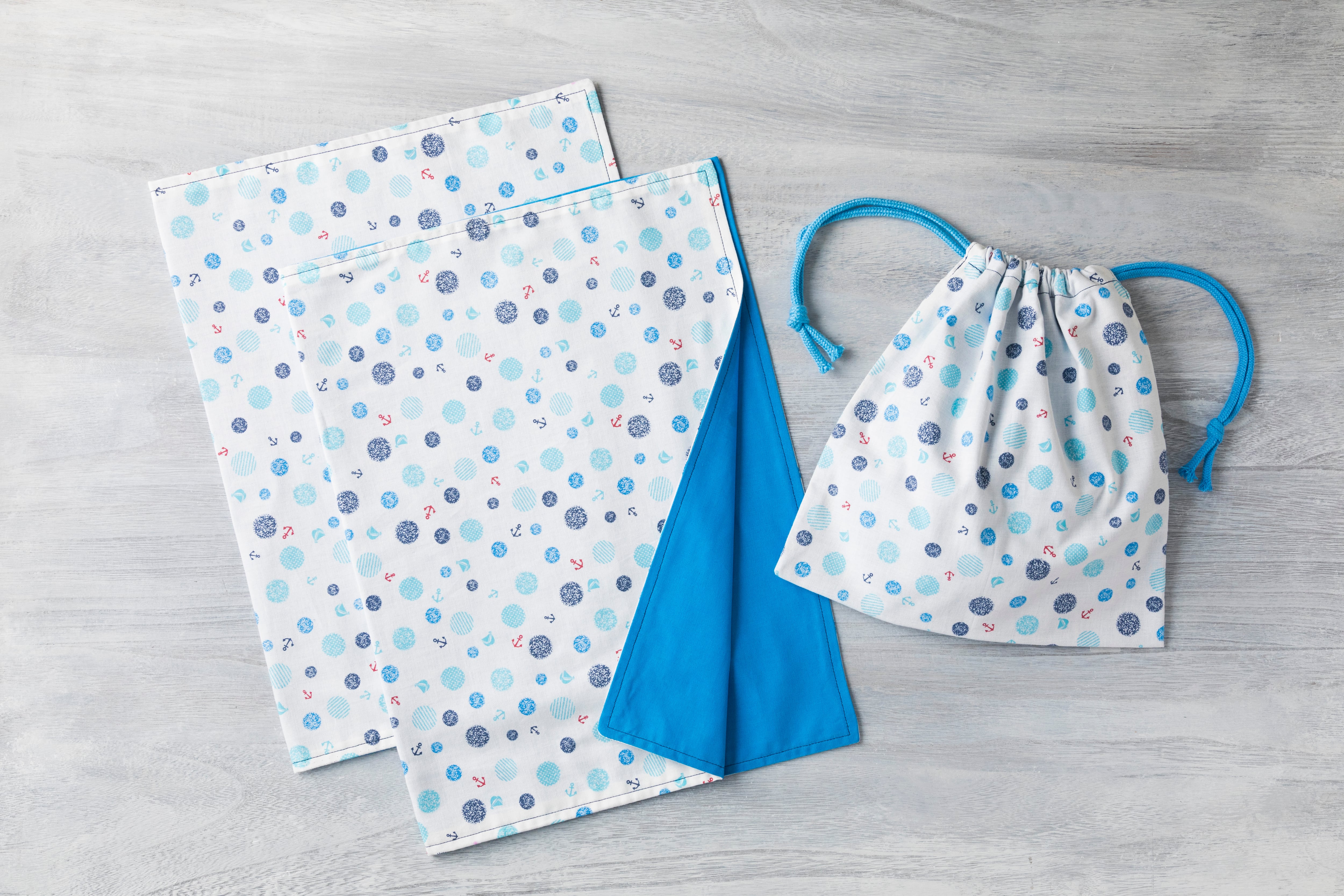 【60×40㎝】給食用ランチマット2枚&巾着セット マリン柄 ホワイト