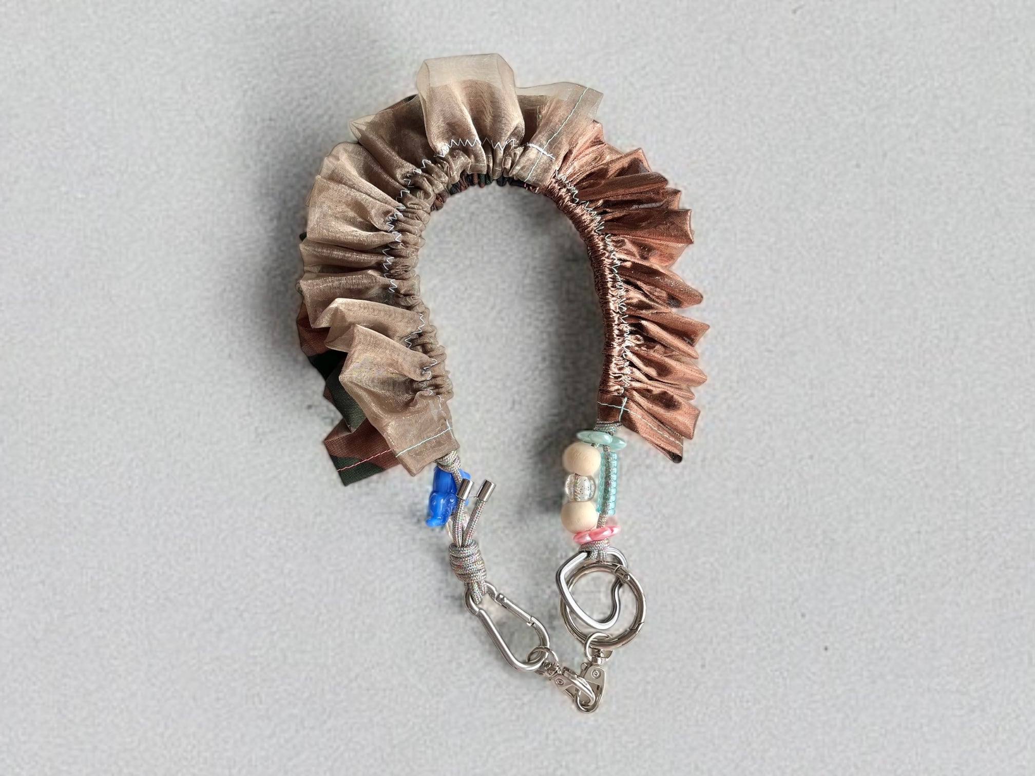 AMULtowacO フリルストラップ