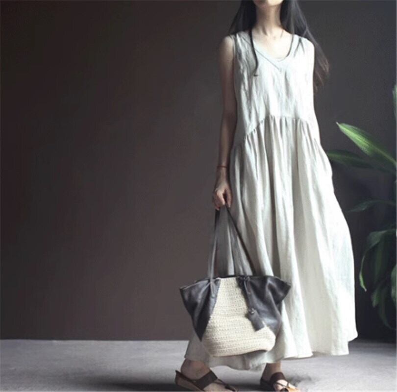 ワンピース 部屋着 ロングスカート ロング ロング丈 ノースリーブ Vネック Aライン ゆったりウエスト かわいい 大人可愛い きれいめ シンプル カジュアル 大人 上品 おしゃれ お洒落 かっこいい 大人女子 こなれ感 スポーティー ラブリー キュート ガーリー ルーズ クール セクシー 主役級 存在感 甘い 無地 夏 10代 20代 レディース 女性用 お出かけ 女子会 お泊まり 休日 リゾート 旅行 海 プール ショッピング 着回し 普段使い お揃い 双子 韓国 スタイル M L XL 2XL