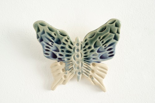 70「蝶」  POTTERY STUDIO K 作