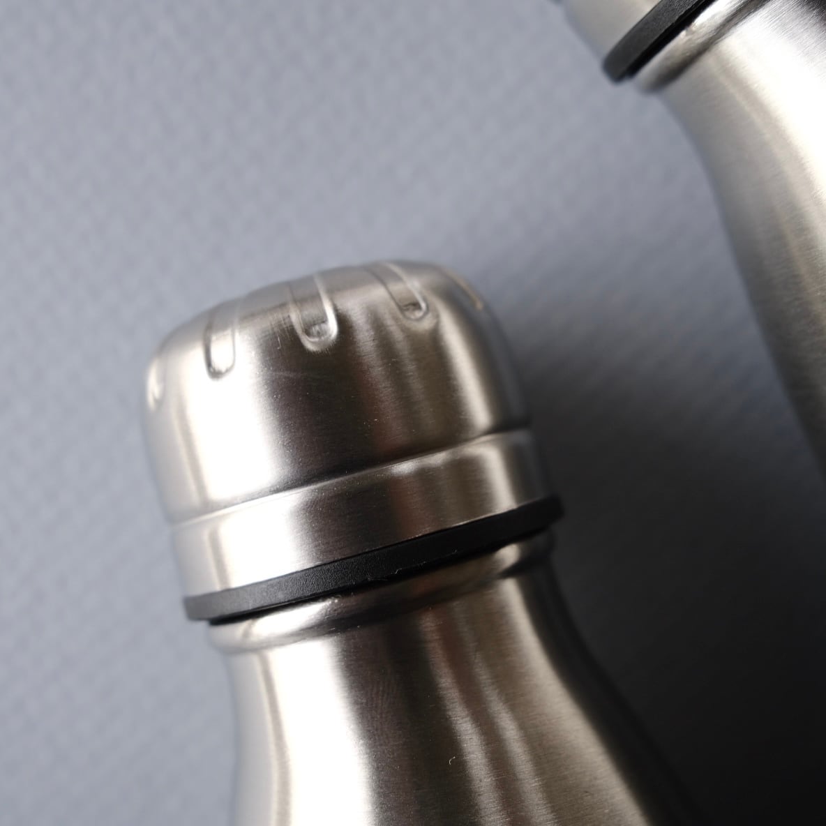 保温12h. 保冷24h. “真空二層構造﻿の軽量水筒” 500ml MILTON (ミルトン