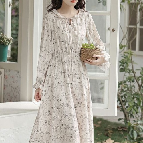 花柄ワンピース レディース ワンピース 膝丈ワンピース ミドル丈 フラワー 総柄 小花柄 フリル ハイウエスト Ａラインスカート 長袖 プルオーバー フェミニン カジュアル お出かけ おしゃれ 可愛い