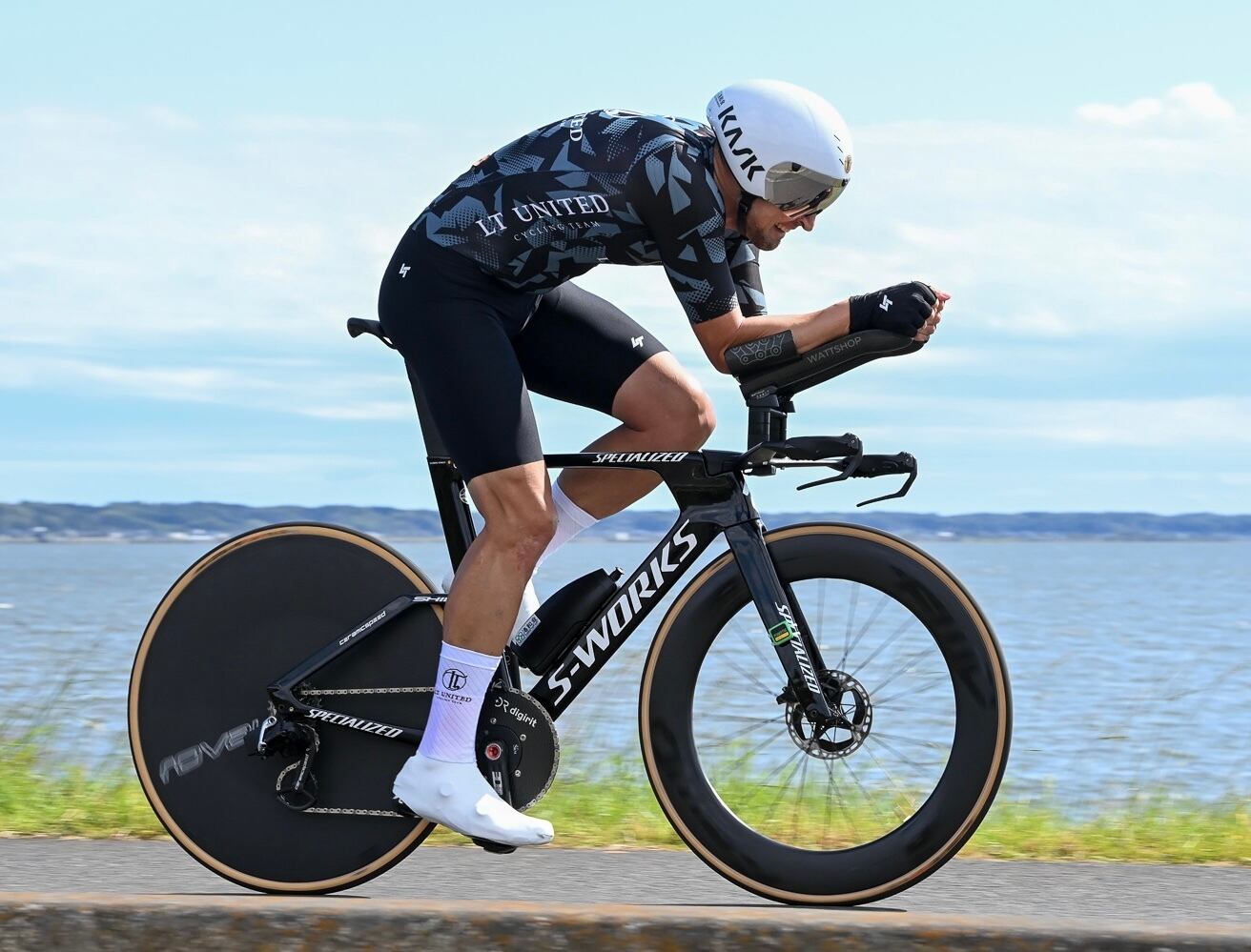 wattshop バイクジャージMサイズ