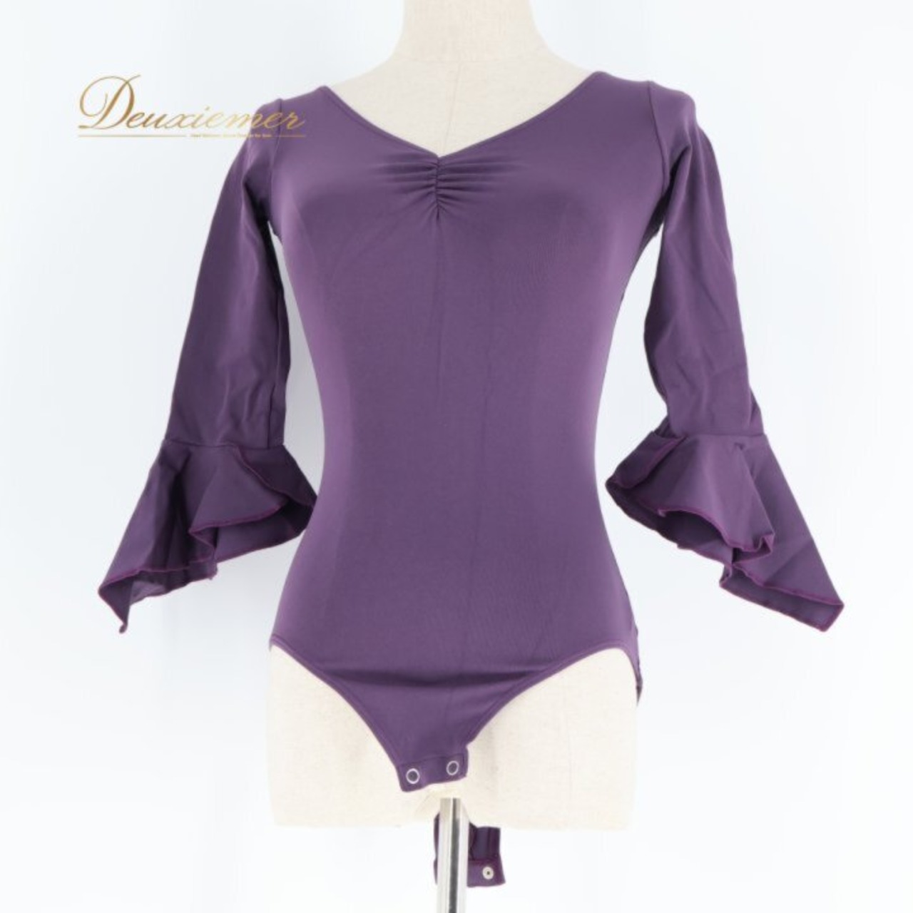バレエ 衣装 チャコット Chacott 日本製 レオタード パープル系 紫 無地 ストレッチ 伸縮 インナー ダンス パーティ 発表会 レッスン 練習着 レオタード 紫系レオタード シンプル 無地レオタード バレエ用下着 ダンスインナー 大人バレエ レディース バレエレッスン 発表会衣装 練習着 バレエ用品 舞台 衣装用