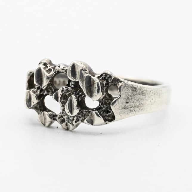 Cutting Out Rock Surface Design Top Ring #15.0 / Denmark