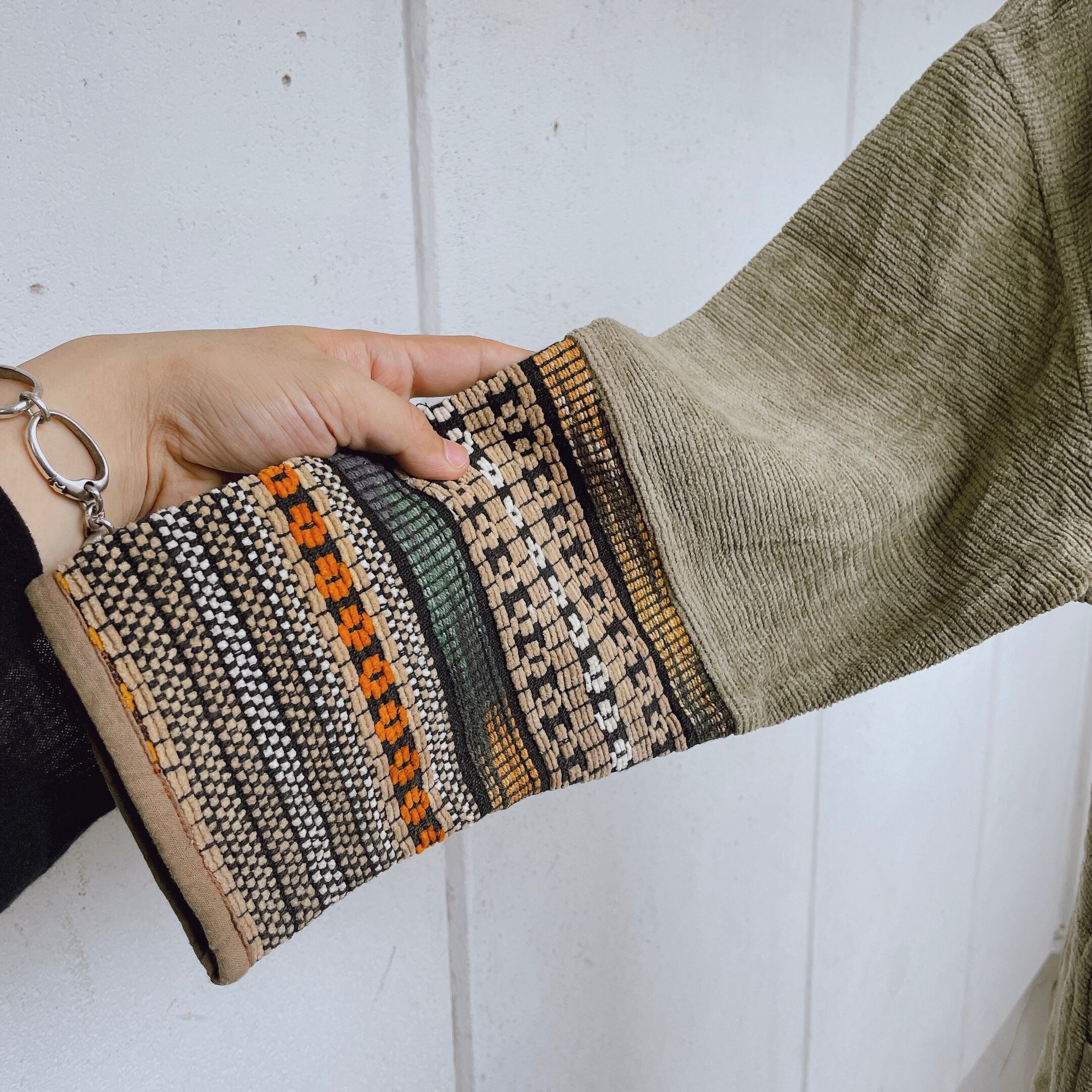 Ethnic line embbossed collarless vintage corduroy jacket