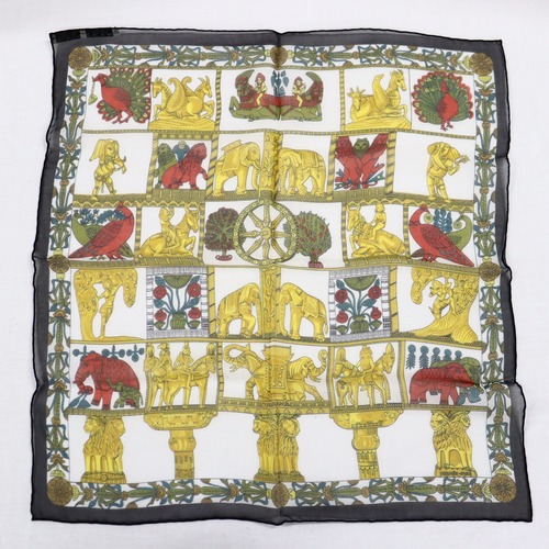 美品 HERMES エルメス プチカレ カレ40 シフォン TORANA トラナ 22-6171