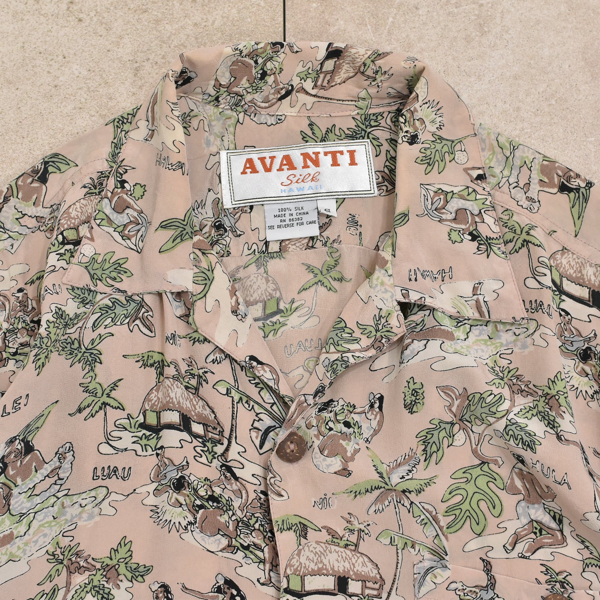 90s AVANTI all over pattern silk aloha shirt | 古着屋 grin days