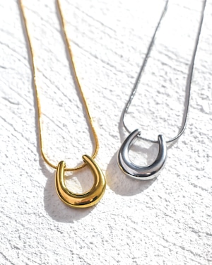 horseshoe necklace stainless steel