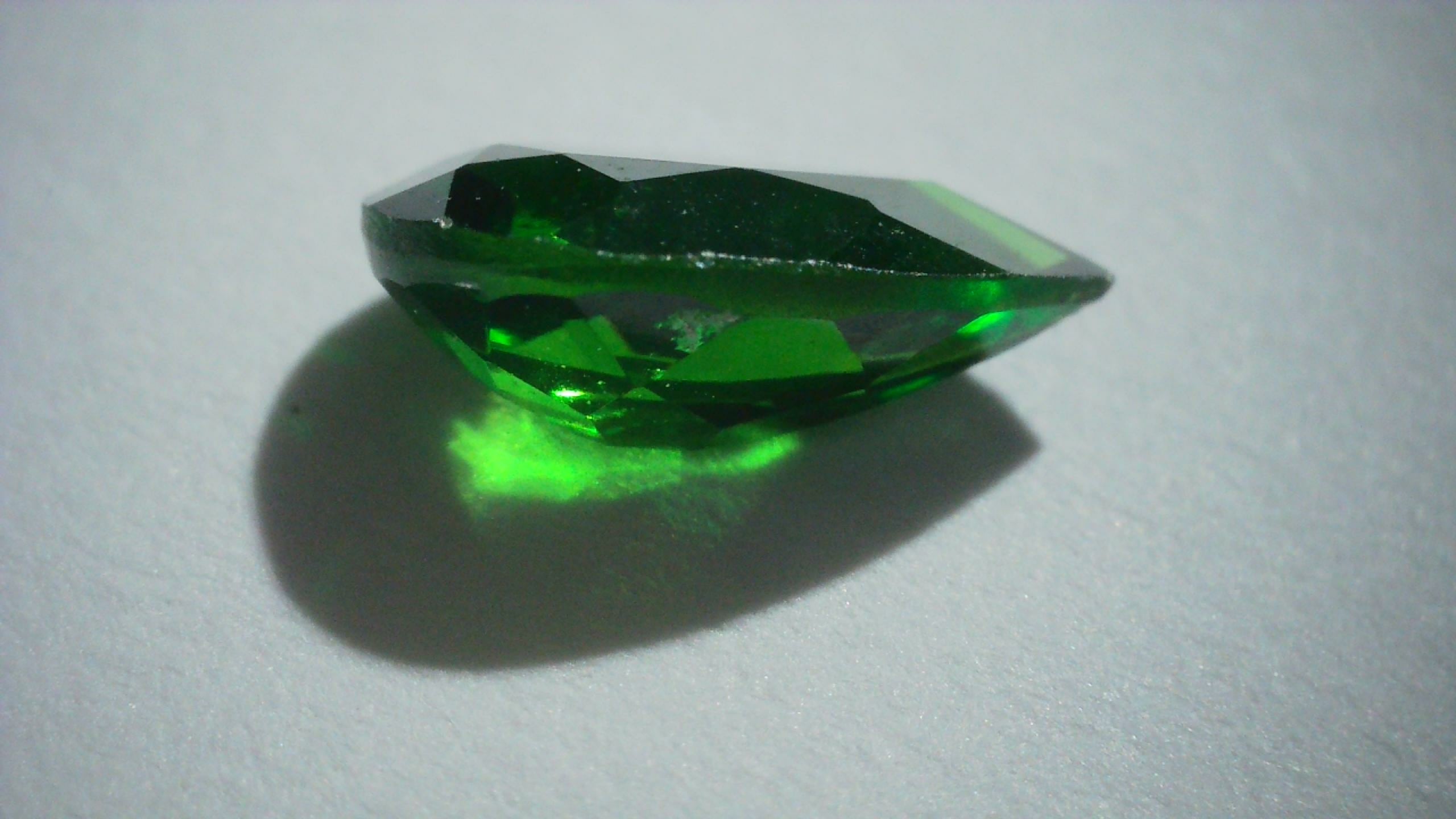 グリーントルマリン 0.36ct [B6−12] | differencee(ディファレンシー)
