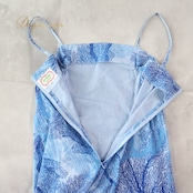 フラダンス 衣装 ワンピース ドレス ブルー系 メネフネプランテーション 日本製 ハワイアンプリント MENEHUNE PLANTETION 植物柄 アロハ フラ ダンス レッスン 練習 キャミソールドレス さわやか かわいい おしゃれ 上品 大人っぽい 華やか 鮮やか 水色 青 フリル裾 シンプル カジュアル 大人用 レディース きれいめ フラダンス衣装ドレス 舞台衣装