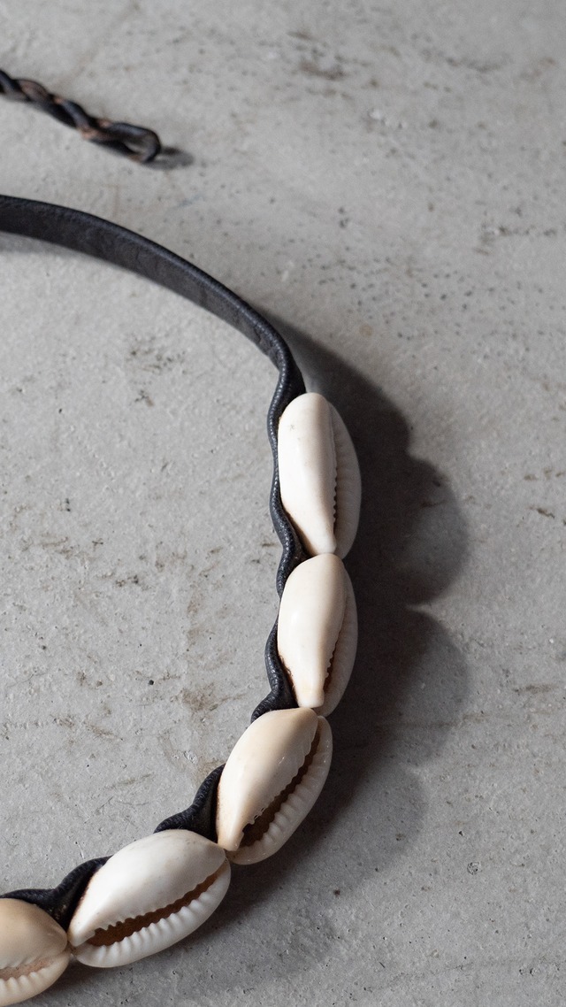 unknown vintage African cowrie shells necklace