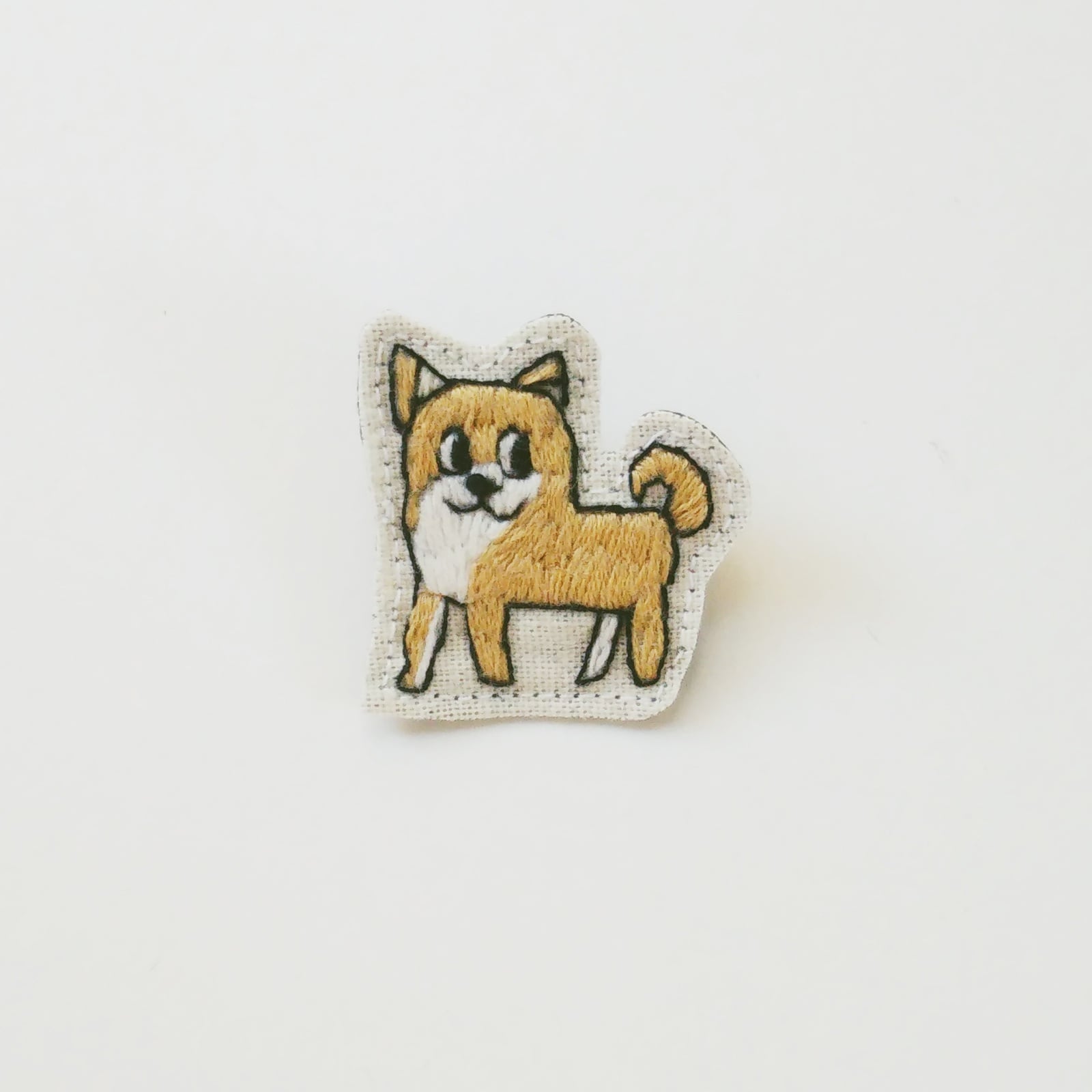 しばいぬ__柴犬ちゃん犬の刺繍ブローチ♡ | tsukimiya＿tenui A sishu 