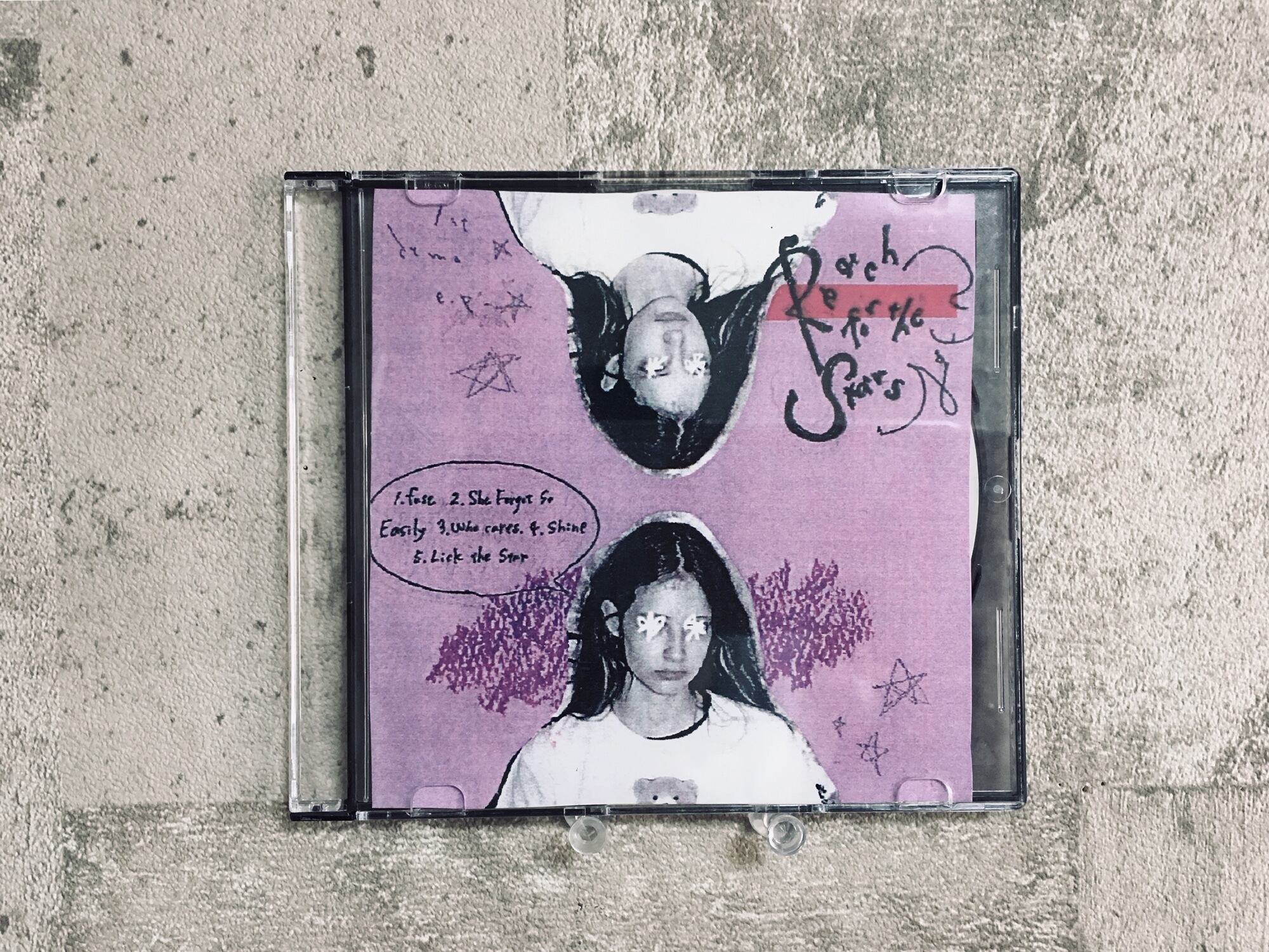 Mega Shinnosuke / momo | HOLIDAY! RECORDS DISTRO
