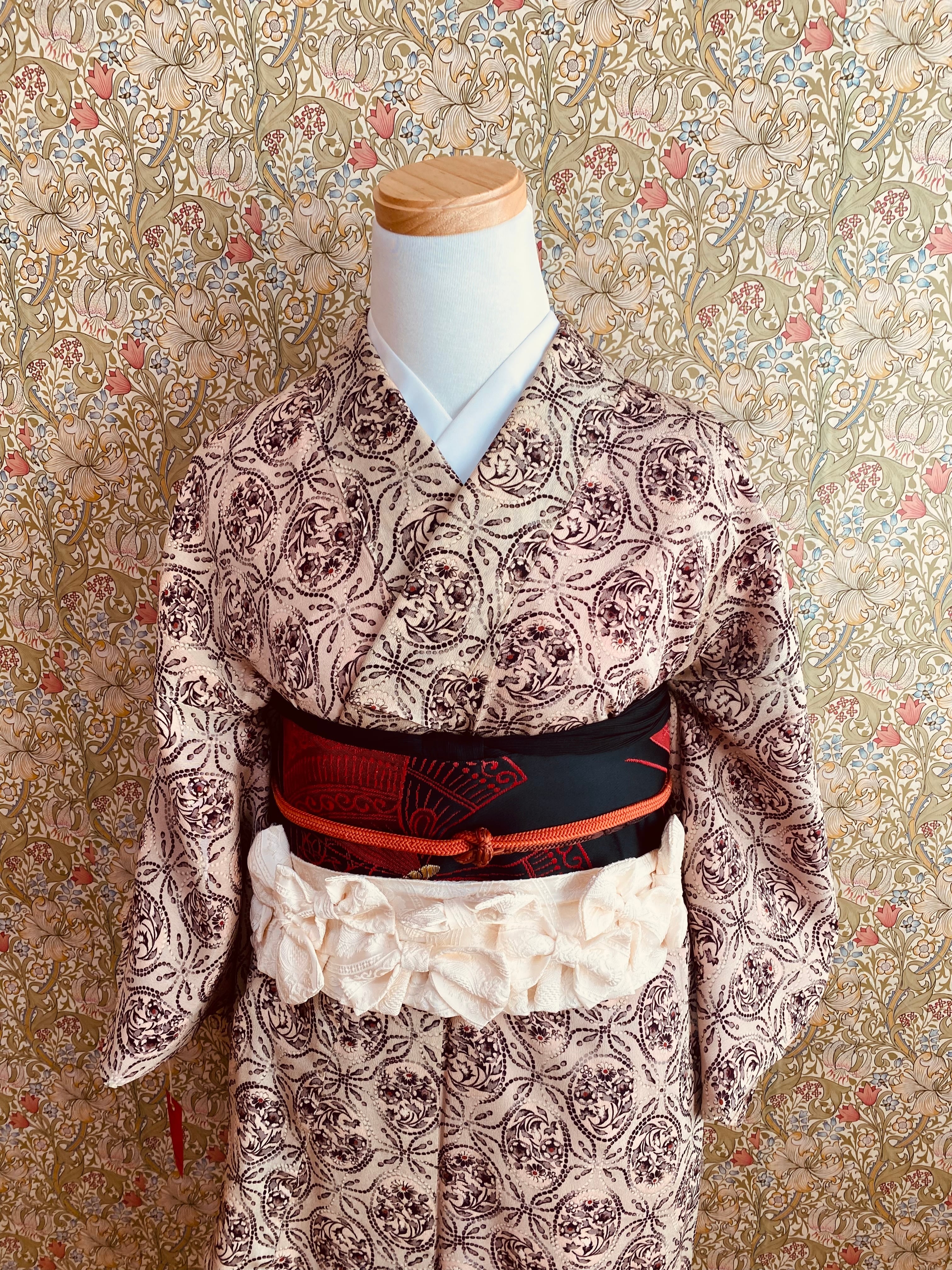 ba825d01d8e72a883ca90477643f27