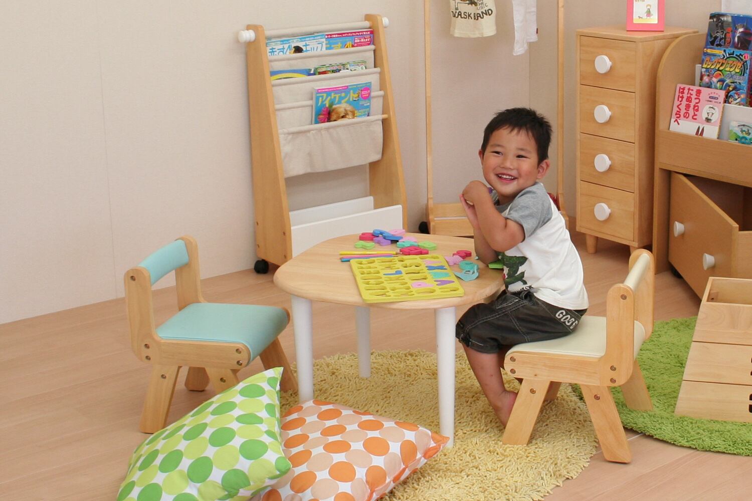 キッズテーブル ミニテーブル ローテーブル センターテーブル キッズデスク お絵かき机 学習机 木製 子供 子供用 机 かわいい おしゃれ キッズ テーブル Kdt 2145 Selecshopクレイン
