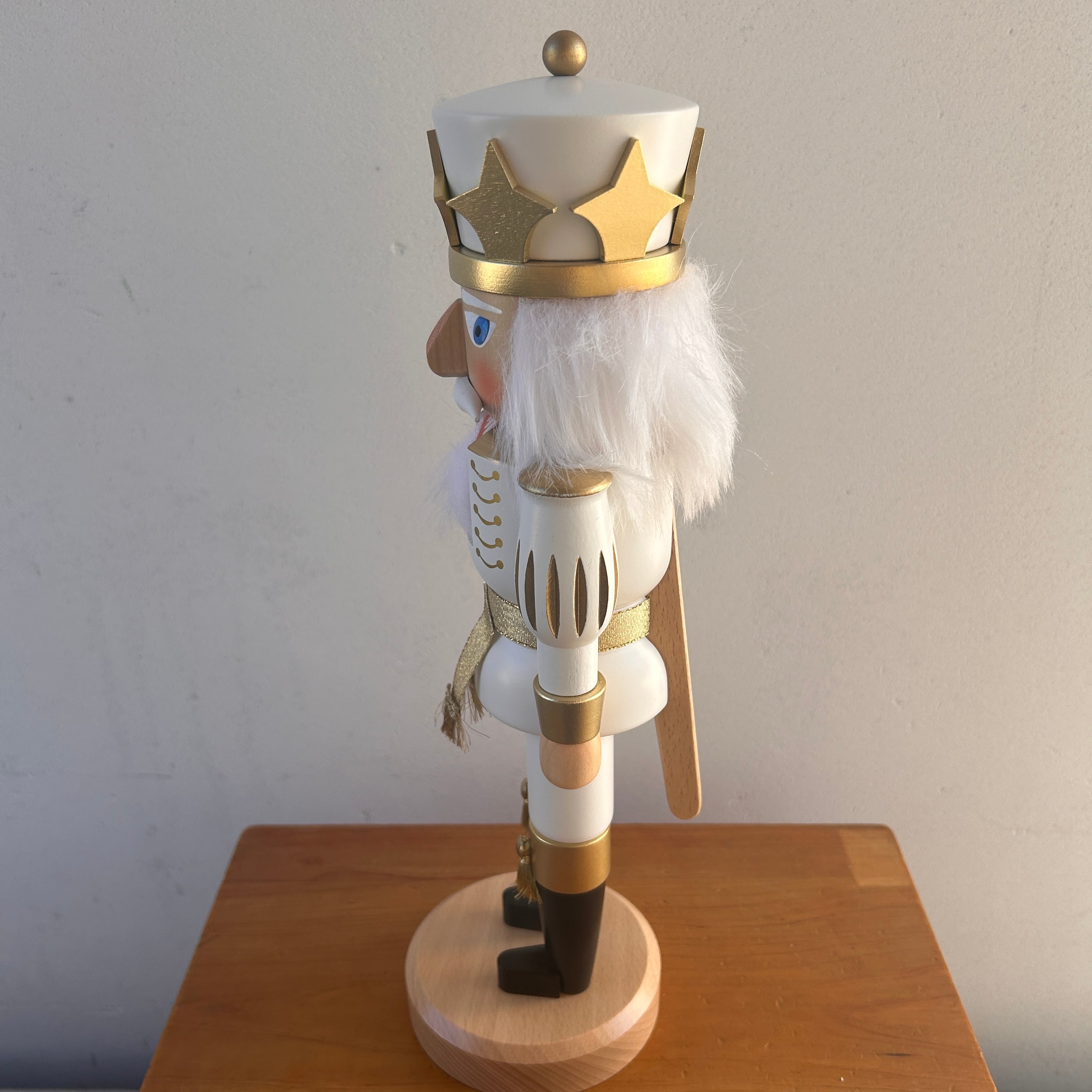 ウルブリヒト工房】くるみ割り人形 王様 白／金 | 木ままや